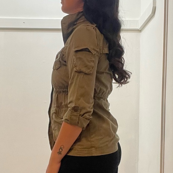 ๐ฟ Stylish H&M Olive Green Jacket โ Womenโs Size 4 ๐ฟ - Picture 2 of 14